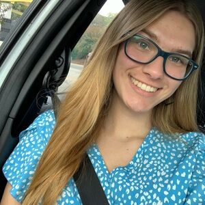 Share please! :) Check me out on Mercari, a better selling app ID:296478145! 😁